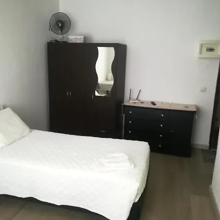 Apartament Charming In 20 M² With Sunny Terrace Funchal (Madeira)