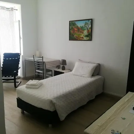 Charming In 20 M² With Sunny Terrace