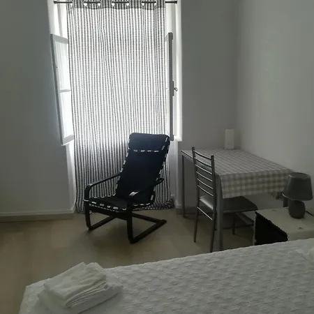 Charming In 20 M² With Sunny Terrace *
