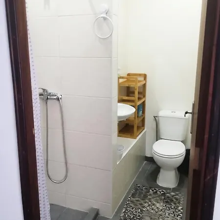 Charming In 20 M² With Sunny Terrace Apartment *